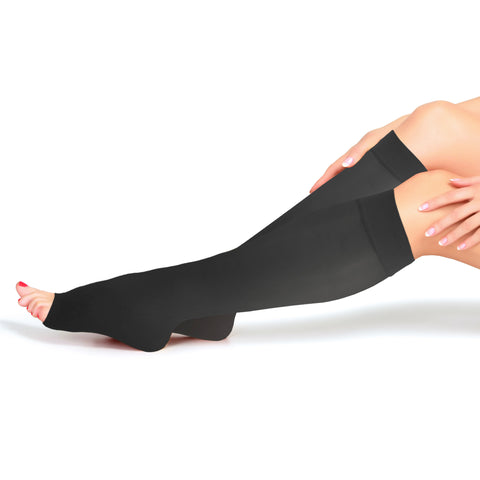 Truform Sheer Compression Stockings, 15-20 mmHg, Women's Knee High Length,  20 Denier, Nude, Medium